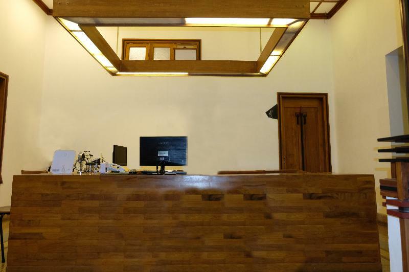 Augustina Home Malang Exterior foto